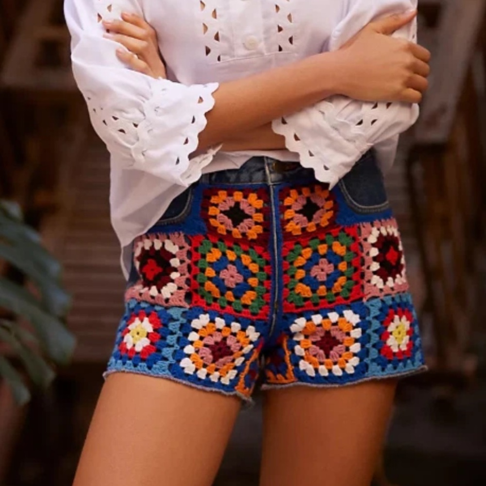 FARM Rio Anthropologie Boho High Rise Crochet Denim Shorts Floral Blue Sz 26